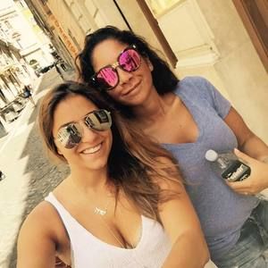 Meet your Posher, Eva